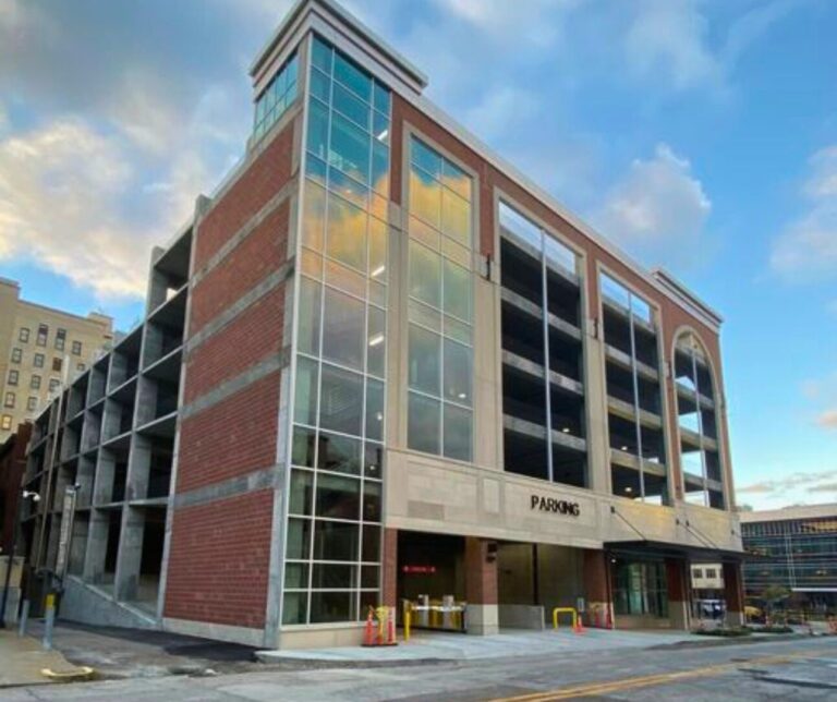 New Wheeling parking garage opens, features EV chargers